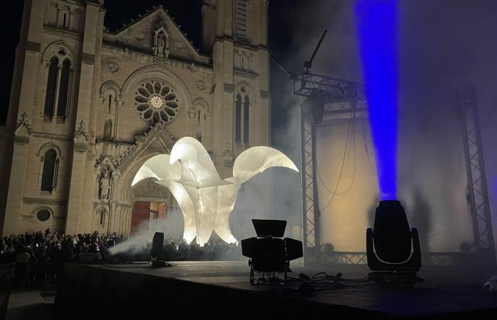 NÎMES With the cube, the call of the sea for the holidays