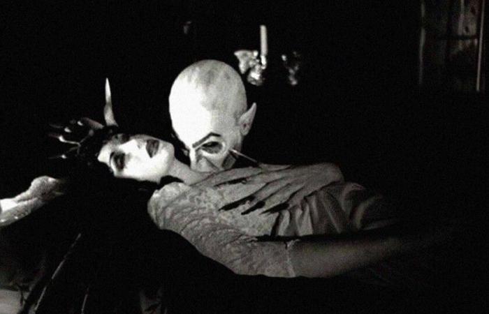 The remake of 'Nosferatu' by Robert Eggers began 25 years ago. The director of 'The Witch' had already created a new version of the classic in high school