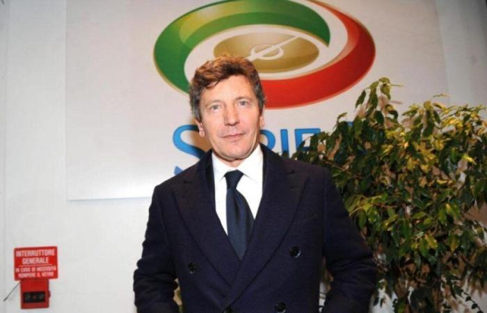 Simonelli-Casini clash for the Serie A League: the resignations from Mondadori, Mediaset and Fininvest are still not enough