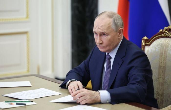 Vladimir Putin promises “destruction”, banks are burning in Russia