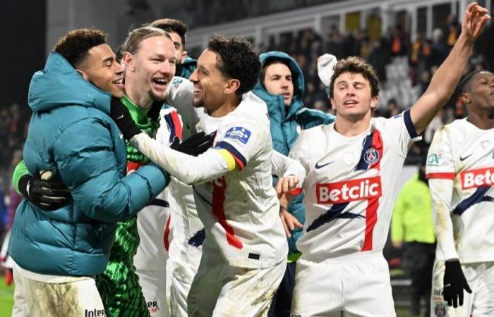 Safonov plays the hero by delivering PSG against Lens