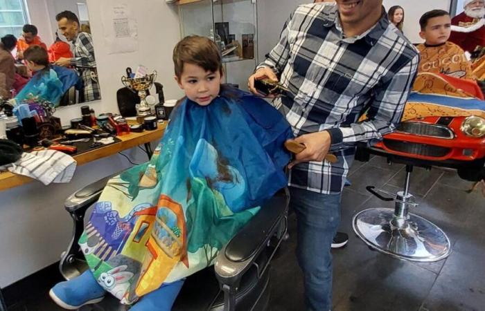 Free cut: a Limoilou barber plays Santa Claus