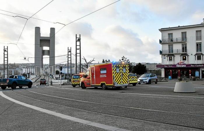 Two young men slightly injured after stabbings in downtown Brest