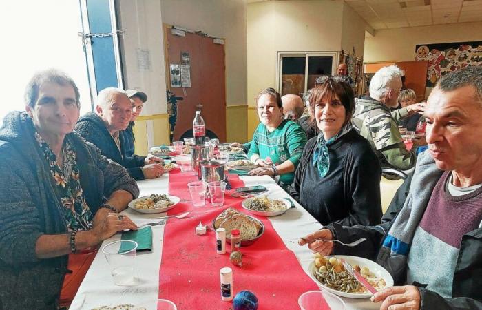 Around forty people at the solidarity meal for Vannes charitable associations