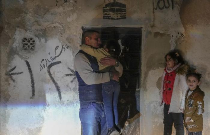 Refugee for 10 years in Türkiye | A Syrian family finds a country in ruins