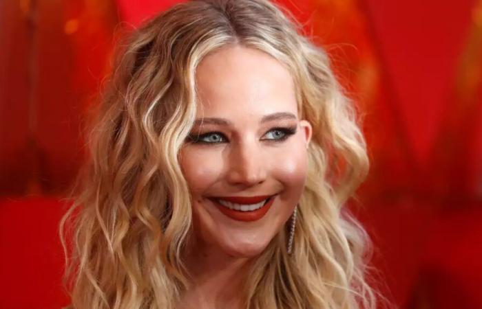 Jennifer Lawrence shines with this wonderful romantic comedy