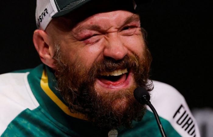 King of the Gypsies Tyson Fury “fuck computers” and “electric cars”