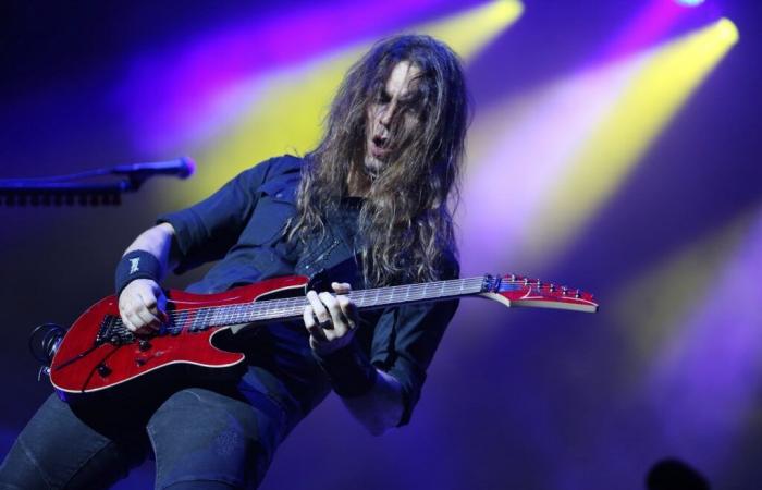 “Creating a quality pop song is much more difficult than composing a 10-minute piece,” says Kiko Loureiro (ex-Megadeth)