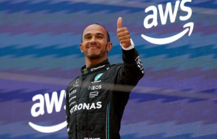 Lewis Hamilton signs huge contract with Celsius Energy Drink