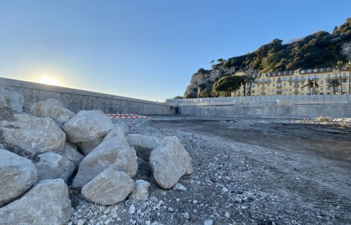 In Nice, a convention center in 120 days