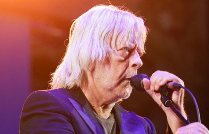 Renaud opens up about his current state of health and talks about his voice problems during his concerts