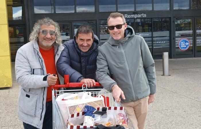 Suffering from multiple sclerosis, isolated and without family, he is helped by the Sète association Les Copains d'abord