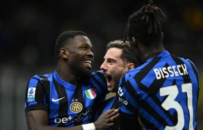 Carlos Augusto and the usual Thuram, Inter closes 2024 at San Siro by beating Como 2-0