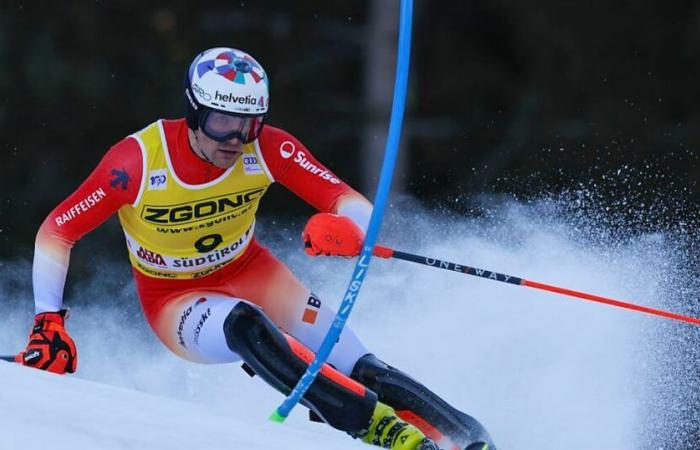 Alpine skiing: Swiss duo with podium chances despite lagging behind