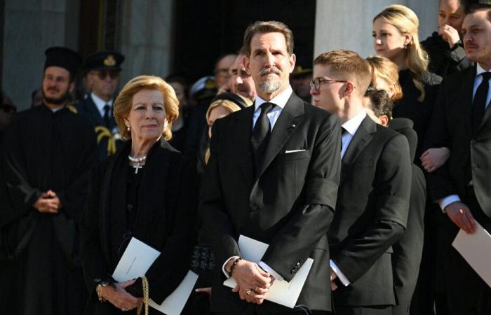 Prince Pavlos of Greece and his family finally regain Greek citizenship