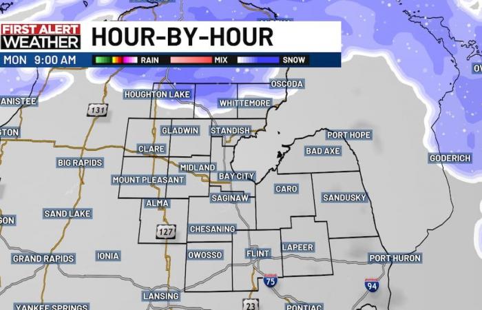 Monday snow brings travel delays by the evening