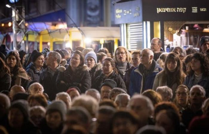 While the ceasefire agreement is slow to materialize, supporters of religious Zionism organize a rally to demand the return of the hostages.