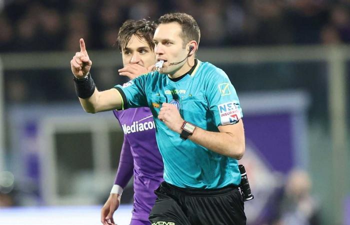 Fiorentina-Udinese, slow motion: Sottil down in the area, Marcenaro warns him then gives a penalty with the VAR|Serie A