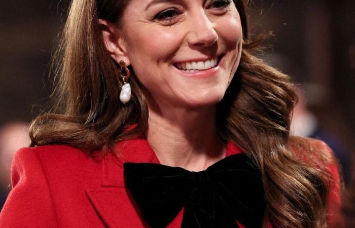 It's not just Kate: This member of the British royal family also shines for Christmas