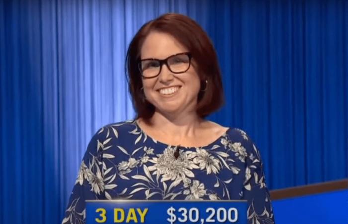 Jeopardy! fans fume ‘torturous’ celebrity cameos are making the show ‘miserable’ to watch & slam today’s game as a ‘dud’