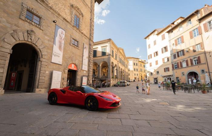 A Ferrari shuttle in Cortona