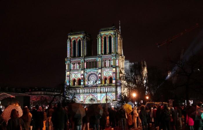 the faithful happy to return to the cathedral to celebrate Christmas