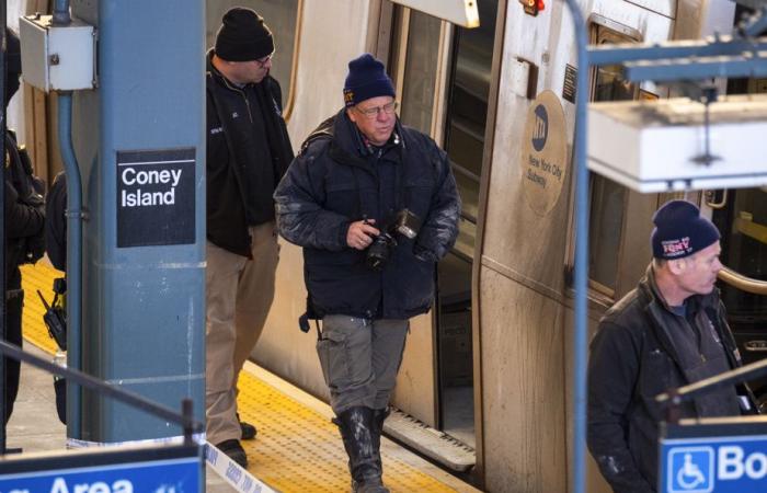 New York | Man accused of subway murder fanned flames with clothing