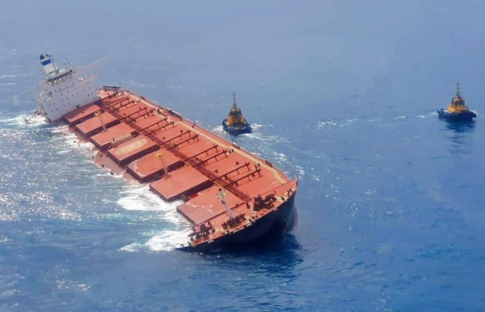 Russian cargo ship sunk in the Mediterranean after an explosion