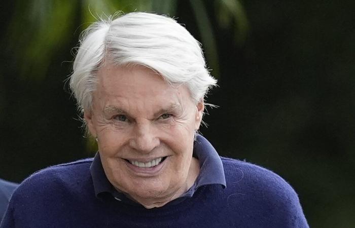 Ex-Abercrombie CEO May Be Unfit to Stand Trial Due to Dementia