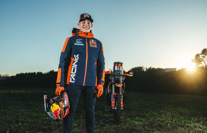 Edgar Canet signs with KTM for the 2025 Dakar.