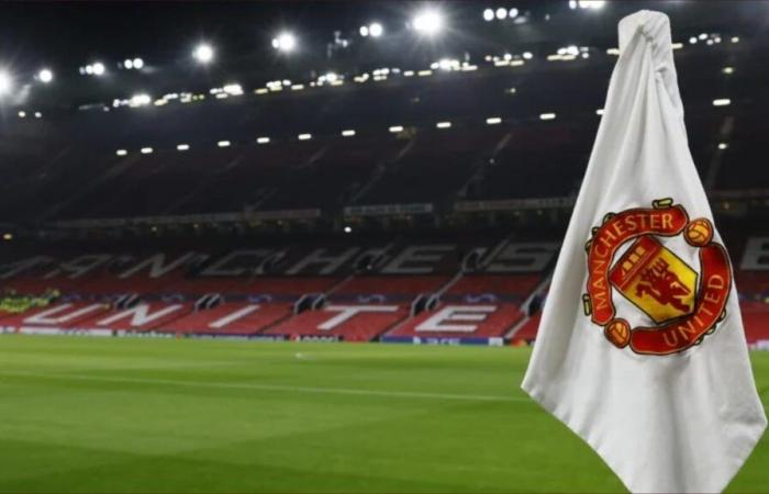 Rats invade Manchester United stadium