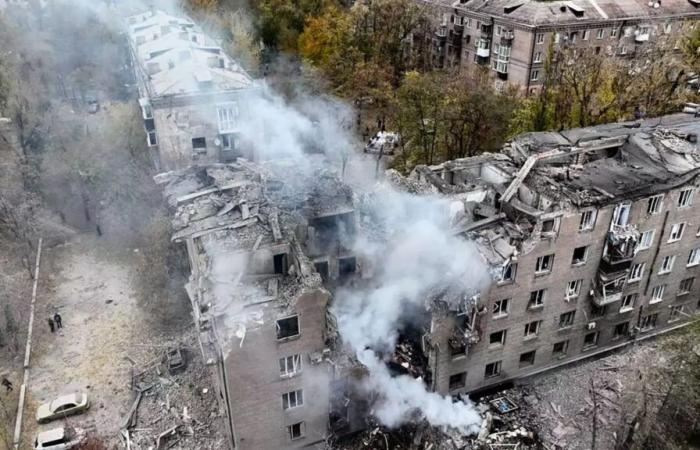 one dead and 14 injured in Russian strike on Kryvyi Rig, Zelensky's hometown