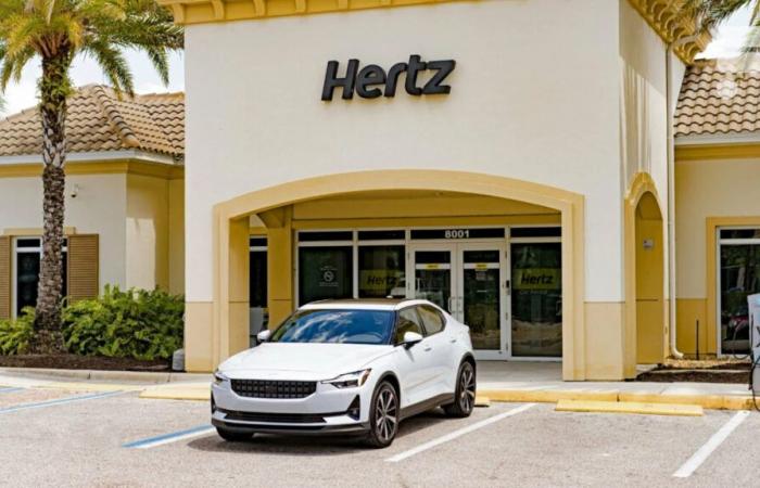 Hertz found a new way to get rid of its Tesla Model 3