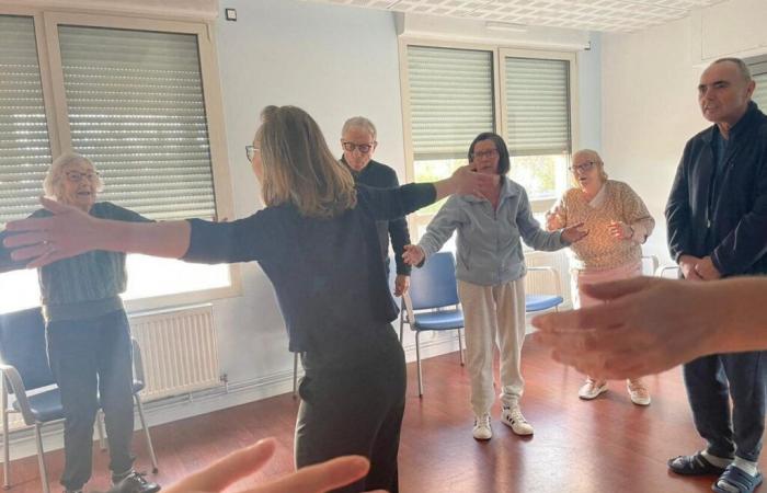 In Brittany, retirees move their hips thanks to this dance therapist