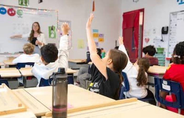 [PHOTOS] A day in the life of a “classroom aide”