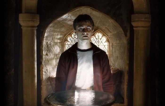 Daniel Radcliffe loves this Harry Potter movie and says it is his favorite even though it is not his favorite book. You have a good reason to love The Order of the Phoenix