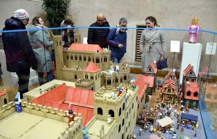 Unusual: they reconstruct the history of France and Narbonne in Playmobil®