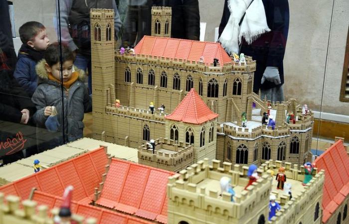 Unusual: they reconstruct the history of France and Narbonne in Playmobil®