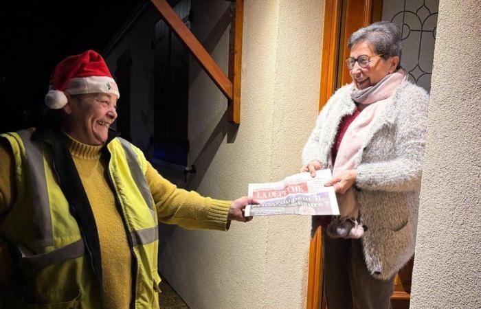 Gisèle, tireless delivery girl for La Dépêche du Midi, has been traveling the roads of Gers for 15 years