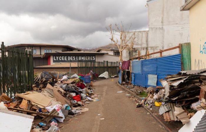 After Cyclone Chido, the anguish of Mahorais students in France