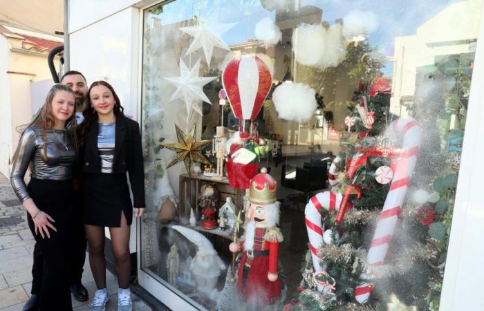 “We love it, it’s really the magic of Christmas”: these merchants have the most beautiful Christmas window in Cannes!