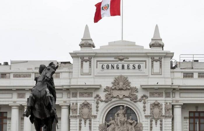 Peru: Parliamentary investigation into suspicions of internal prostitution network