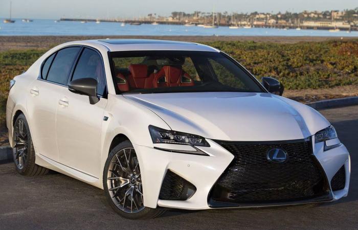 “Will she end up being abandoned like this?” »… Shocking news about “that car” from Lexus, which has exploded in popularity