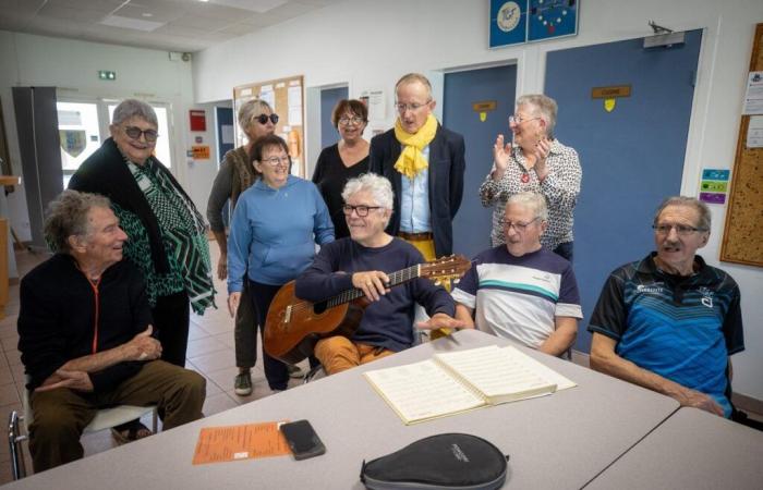 “We won’t have a gold record, but we’re having fun”: when Parkinson’s patients found a choir