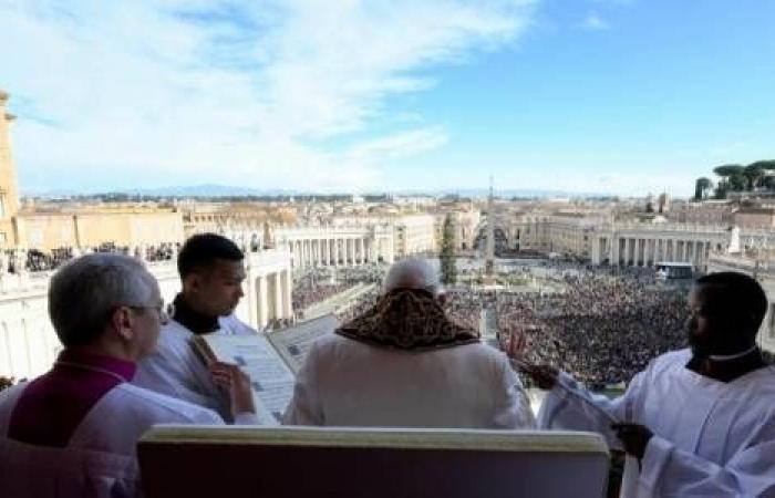 VATICAN/URBI ET ORBI – Christmas, the Pope: Mercy erases hatred and revenge, let's open the doors to gestures of dialogue