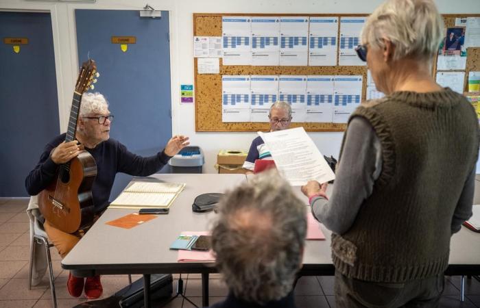 “We won’t have a gold record, but we’re having fun”: when Parkinson’s patients found a choir