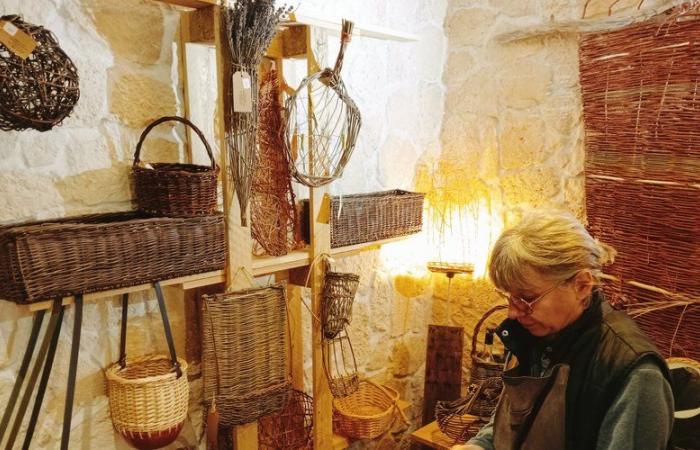 Valence-sur-Baïse. The art of basketry according to Chantal