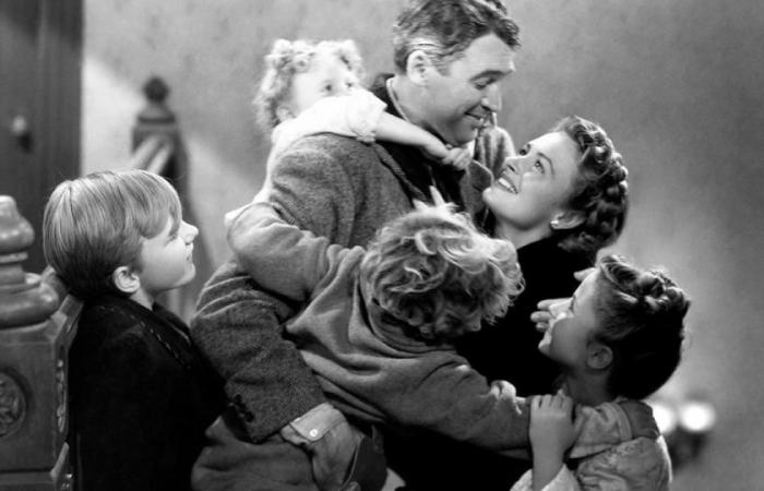 Amazon sparks outrage after cutting important scene from film classic, ‘It’s a Wonderful Life’