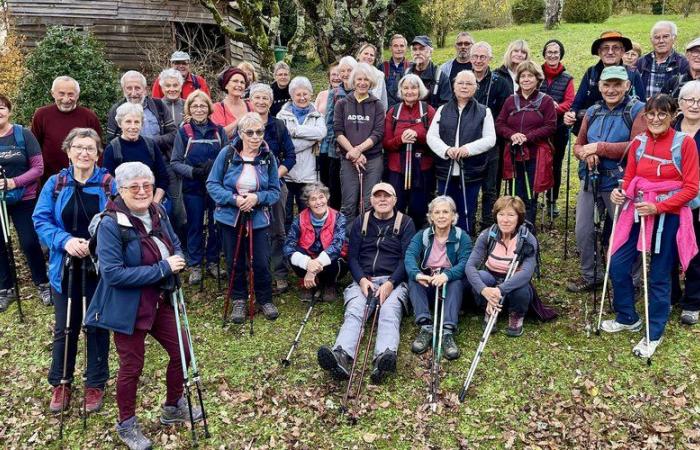 In the Lot, the Rando Montcuquoise takes up Nordic walking