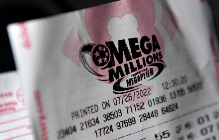 a jackpot of more than a billion dollars, how does this super American lottery work?